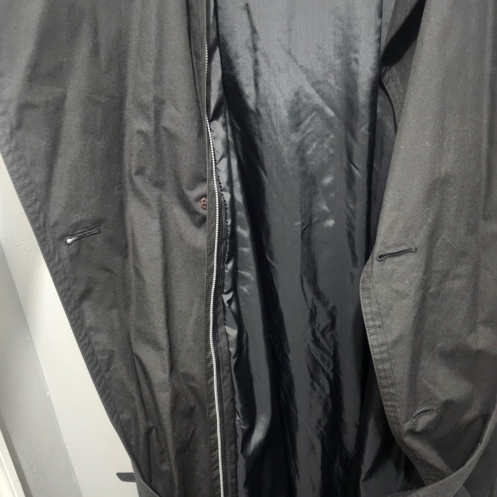 London Fog Men's Black Trench Coat with Brown Collar Size 50 - Picture 12 of 13